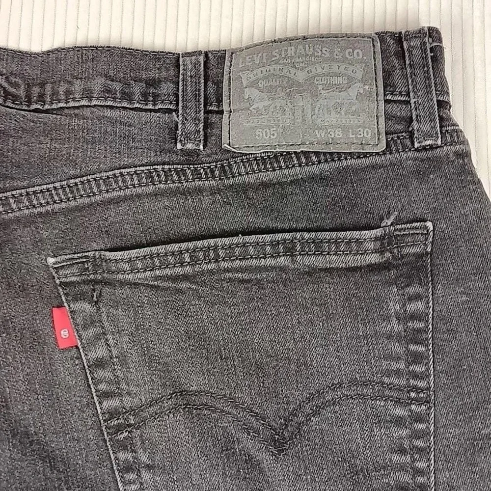 Levis‎ 505 Jeans Mens 38x30 Straight Fit Denim Classic Five Pocket Black